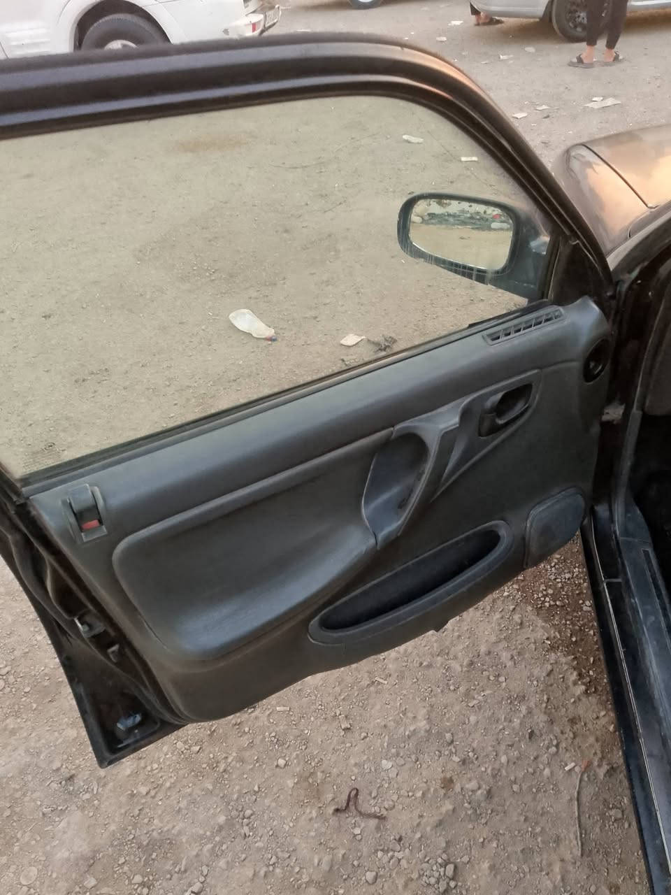 برنس للبيع موديل 95
سيارة مكفولة من الضربة والصبغ
 مكينة وكير نضاف كهربائياتها شغالة 
 بس التبريد الكومبسير ضعيف 
 سنوية لحد 2029 
 السعر 33 ورقة لتواصل ع الرصيد***********

