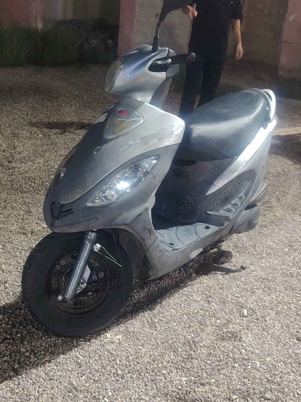 للبيع 
كامكو  ڤي تو 
م ١١

***********
