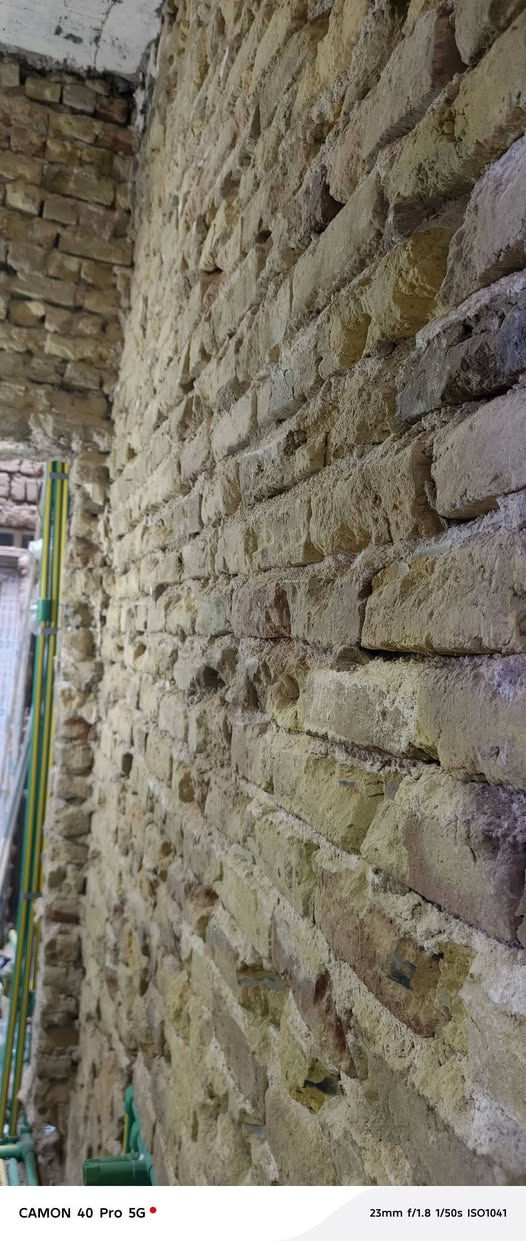 السلام عليكم اخوان خلفه بناء والبخ وترميم البيوت وتطبيك الارضيات وعكاده متفرغ حاليا مكاني النجف ***********
يومي قطعي علا المتر
