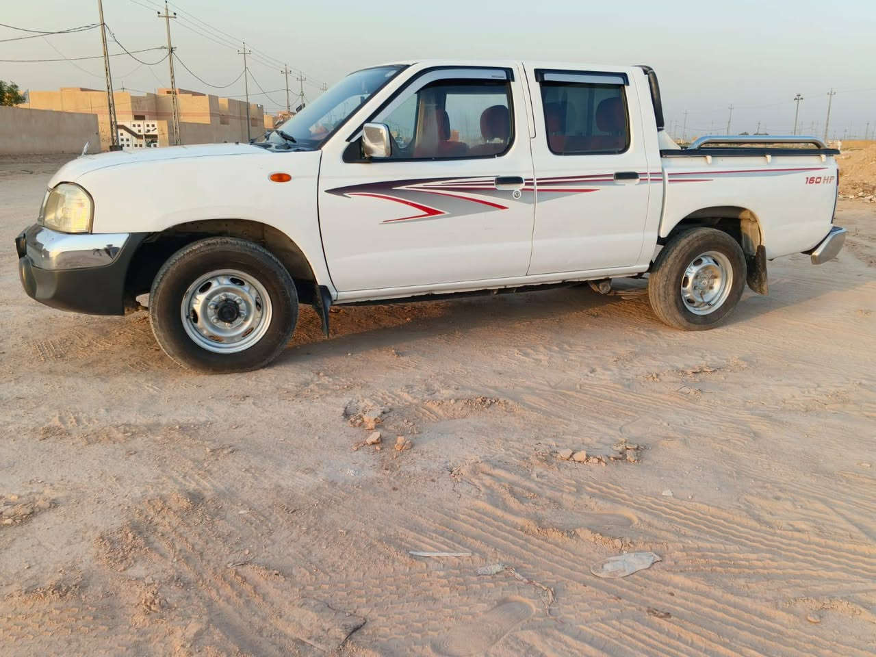 للبيع نيسان موديل ١٤ السياره جديده رقم دهول صار شهر من صعدت هزه ورقم انگليزي دهوك جاهزه من والا نضيفه ابمعنى الكلمه مكان السياره النجف بحر النجف حي النور 
للاستفسار عل خاص او الاتصال ***********
