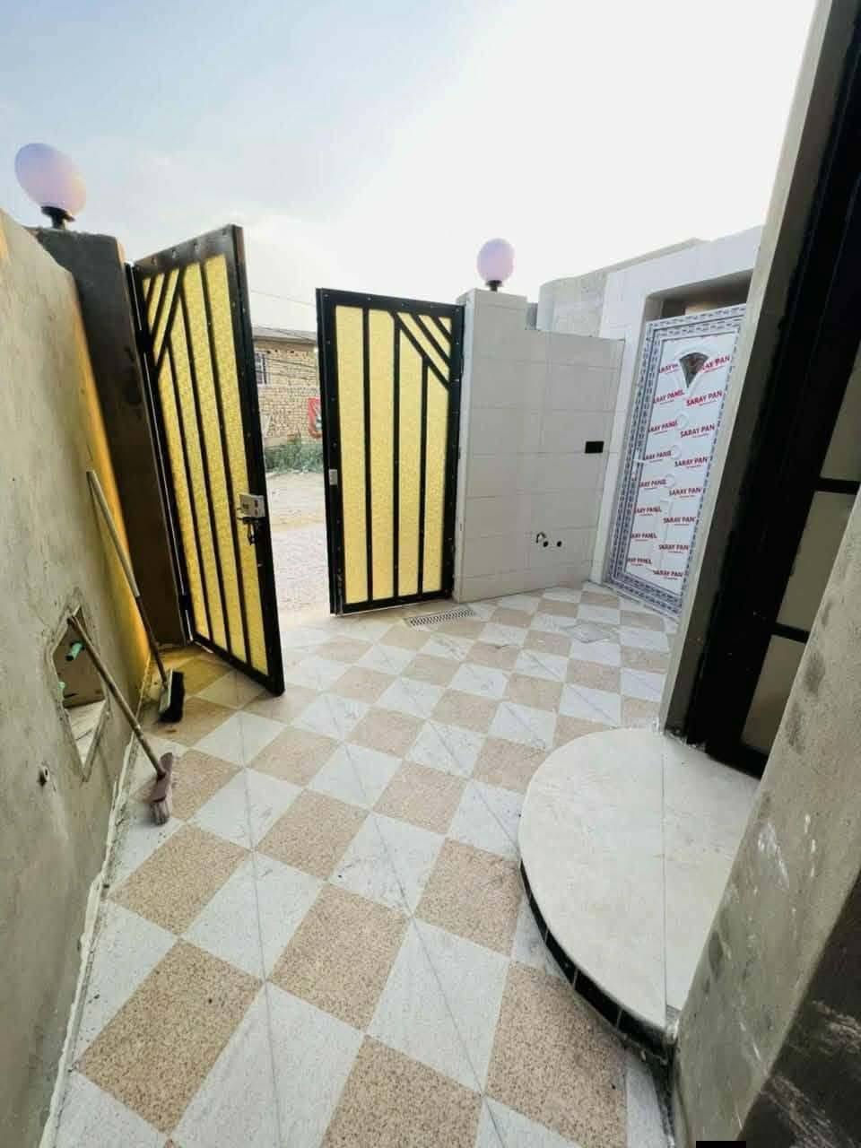 الكوت • السفحه الثانيه • ١٠٠م