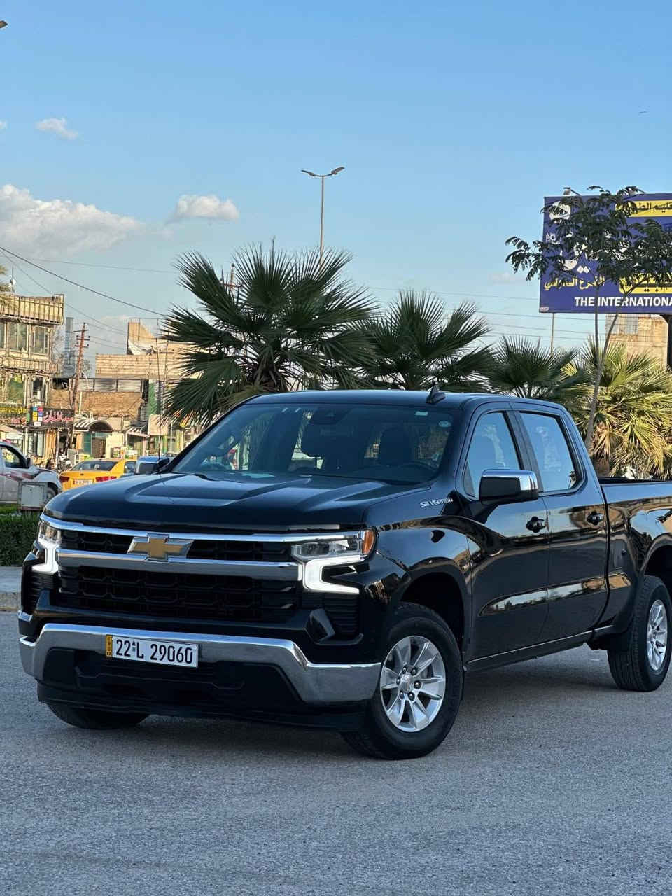 اللهم صل على محمد وال محمد
للبيع  بدون مراوس Chevrolet Silverado LT 2024
🚘 شفروليه سلفرادو LT موديل 2024
 وارد أمريكي 🇺🇸
 محرك 2.7 Turbo
 اللون: أسود 🖤
الممشى: 26 ميل فقط
 صبغ فقط الجاملغ الأمامي الأيمن
 ضرر بدون أي دواخل
 الإيرباك سليم  شرط الفحص
 لوحة أربيل باسمي
 سيارة شبه جديدة وبمواصفات مميزة، 
     مكان السيارة بكربلاء  
   صور الحادث في المنشور
   السعر 292 $
📞 للاستفسار ***********
