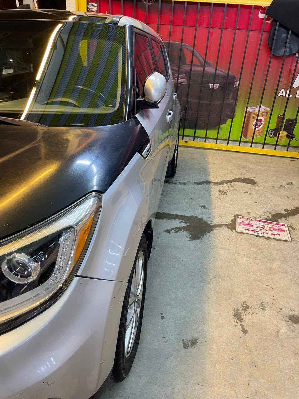 كيا سول 2019
‏🚘 KIA  SOUL 2019 🚘

السيارة رصاصي وقمارة بانوراما
الموقع : الحلة

📃 اليكم التفاصيل الآتية:

🚘 أمريكي 
🚘 ماشية  53642 ml
🚘 موديل 2019 
⚙ حجم المحرك 2.0L  GDI
⚙ مرتبط بناقل حركة أوتو 5 نمر 
🔑 مفتاح التشغيل بصمة 
💡لايت زينون + LED 
🔦 كشافات 
🔦 بك لايت LED 
🚘 دخول بصمة ذكي 
🛞 ويل كب 17
🛞 4 دسك
🛞 حساسات ضغط الاطارات 
✨ اشارة في المرايا الجانبية 
✨ المرايا قابلة للطي كهرباء 
🌧 ماسحة خلفية 
🎈عدد AIR BAG 10
‏🚗ABS  
‎🚘 رادار
‎🚘 تحديد المسار 
🖥 شاشة Apple Car play 
📷 كاميرا 
⭕ تدفئة مقود
🚘 مقاعد جلد 
تدفئة + تبريد المقاعد
🛣 مثبت السرعة Cruise 
🎶 المودات والاوامر الصوتية 
🎶 ا Bluetooth / USB  
⚡مخرج منفذ الطاقة 
🔍فحص نظام السيارة 
💺تتسع المقصورة ل 5 ركاب 
💺حركة المقاعد الأمامية كهرباء 
💺تجاوي 5 متحركة   
🚘 أوضاع القيادة Drive Mode 
🚘 ا ECO / NORMAL / SPORT 
⛷ نظام مانع الانزلاق 
⛰ نظام نزول المنحدرات 
‎🚘ا ISOFIX  مثبت مقعد الطفل. 
📝 ملاحظة:
١. الضرر في امريكا الدعامية وجزء من البنيد بدون اير باك او تبديل قطع. 
٢. ⁠الضرر داخل العراق تعديل بارد فقط الابواب عكس جهة السائق.  
12,500$ 
☎ ***********
