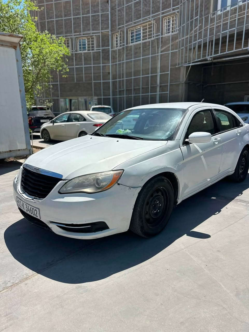 السلام عليكم
كرايسلر c 200 
موديل 2013 
محرك 2400
رقم بغداد نقصها حداديه و تبريد 
مكانها كربلاء 
السعر 62
***********
