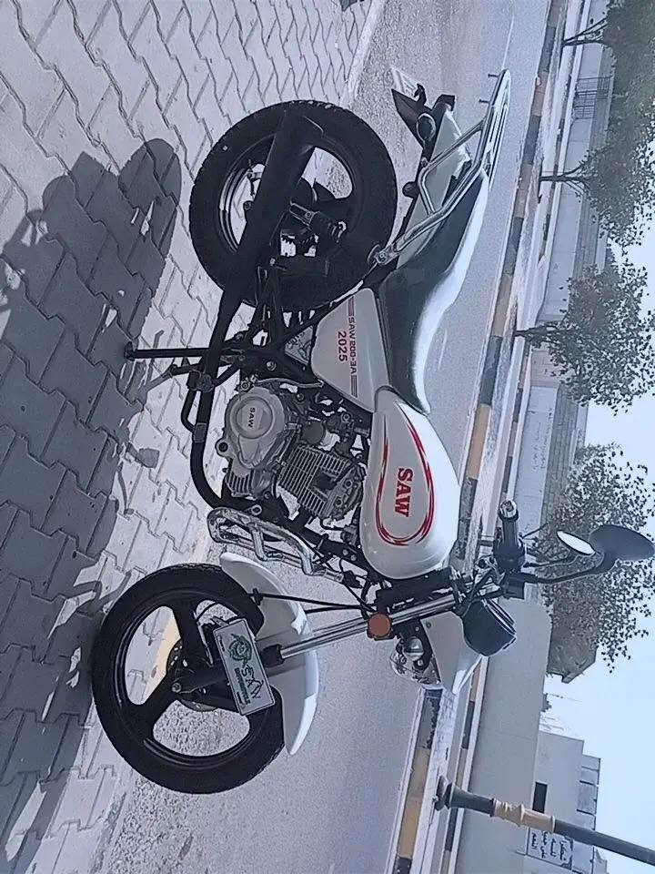 السلام عليكم دراجه سنكي ناصي محرك ساو 200
الموديل 2025 نضافه مثل ممبين يمك بل صوره وتصل ودلل 

***********
