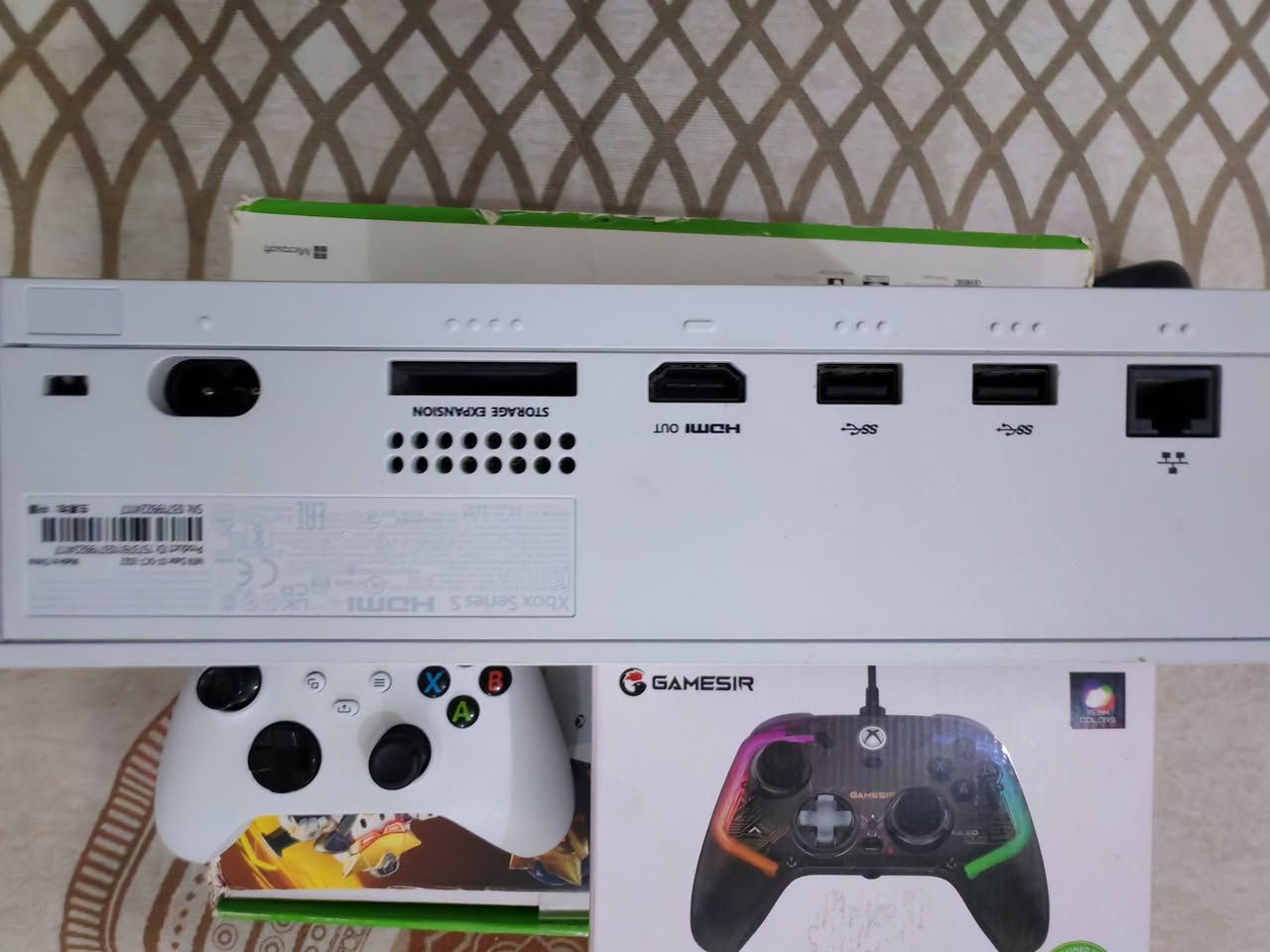 السلام عليكم
للبيع
XBOX SERIES S
512GB
اصدار سنه 2022
ملحقات
الوايرات كامله
جويستك الجهاز الاصليه
بطاريه لجويستك الجهاز الاصليه 
جويستك اضافيه من كيم سير واير
كارتونه الجهاز
كيم باس شهرين لحد شهر 10 
السعر : 380.000 الف بي مجال
مكان نجف / كوفه / قرب مسجد السهله
للتواصل  *********** واتساب

