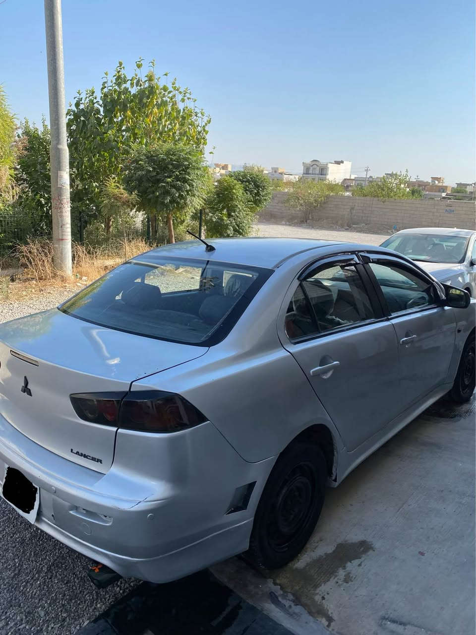 لانسەری قرش 2010 
مەکینە 2.0
ڕەقەم سلێمانی 
 کامل بۆیاغە دەعم و لیدراوی نیە
شاشە ئایپادە 
ئۆتۆماتیکە 
چوار جام کارەبا 
ABS

سعریشی تەنها 59 گەڵا مەعامەلەیەکی زۆر کەم
کڕیاری نیت تەلەفۆن مەکە 
*********** رانية, السليمانية
