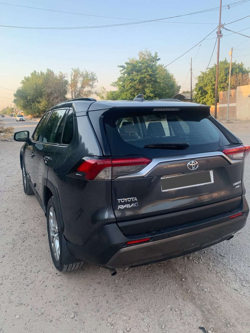 راف 4
مديل 2019
وارد امريكي < صور الحادث مرفقة 
فول مواصفات للاخير 
ماشيه : 137km
بنراما جنطة كهرباء كشنات تدفئة تبريد فول للاخير 
هواي مواصفات ميحتاج اذكرهن 
رقم بغداد ب اسمي تحويل مباشر 
مكان سيارة بابل 
للاستفسار: ***********
