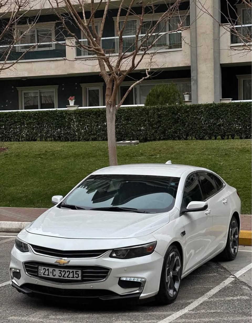 Malibu 2017 LT1
‎شۆفرلێت مالیبۆ ٢٠١٧ 
‎مه‌كینه‌ ١.٥ ی تۆربۆ 
ڕەنگی سپی سەدەفە زۆر جوانە
تایە و ویلی پریمەر وە بەگلایتی دواوەی گۆڕاوە بە لید کە لێرە بوونی نییە لە سینەوە تەڵەب کراوە زۆر جوانە 
گێڕو مەکینە بە شەرت نەکراوە بێ کێشە 
سەنەوی تا ٢٠٢٧ مانگی ١١ تازەیە 
تەنها ٤ پارچەی و تۆزێ شانی دواوەی بۆیاخە بێ مەعجون تەنها لەسەر شوخت پێش و پشتی کەپسە ئێڕباگی نەتەقیوە هەمووی بیلادە 
شاشە گەورە ، کوشن کارەبا ، ٥ بەصمە ، کارپلەی ، لایت زینۆن بیلاد ، ئۆتۆ ئیستۆپ ، کامێرا ، کامل لیدی ناوە بیلاد ، گێر ئۆتۆماتیك و عادی ، زۆر مواسەفاتی تر...
ژمارە مۆبایل : ***********

نرخی تەنها ٩١ گەڵاو معامەلەیەکی کەم .
