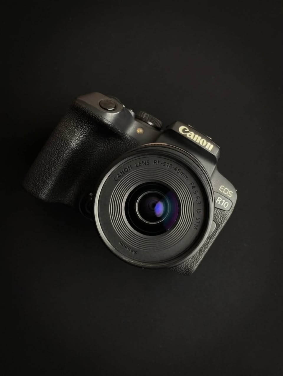 📸 Canon R10 للبيع
وياها عدسة 18-45mm + بطاريتين + الكارتونة + كل الملحقات.

 

 السعر مليون125 ألف وبيه مجال بسيط 

  ***********
