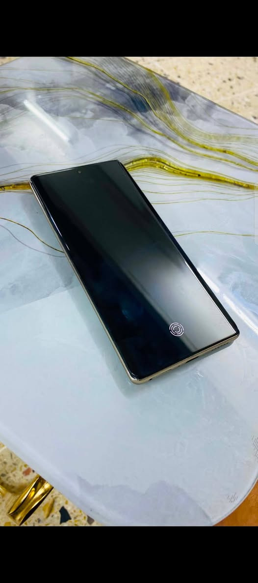 تكنو سبارك 20 ذاكره 256 رام 8+8 الجهاز شرط مامفتوح سعرو 260  وبي مجال مكاني موصل الجديده رقمي 
***********
***********
