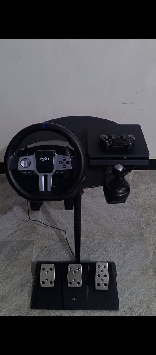بليـ4 سلـم مهكــر نظــام 13.52 🎮
مـع يـد الأصليــة 
ولعـاب داخـل البلـي نظيـف جدا ✨
مـع دركسـون PXN V9 GEN2 جداً نظيـف كامـل🕹️
 گيـر 6 تبديــلات
 و 3 دواســات ستيـل 
هـــذا كـــله ✨
بـ300 بيـ مجالـ قليـل 😌
مكانـي كربــلاء
