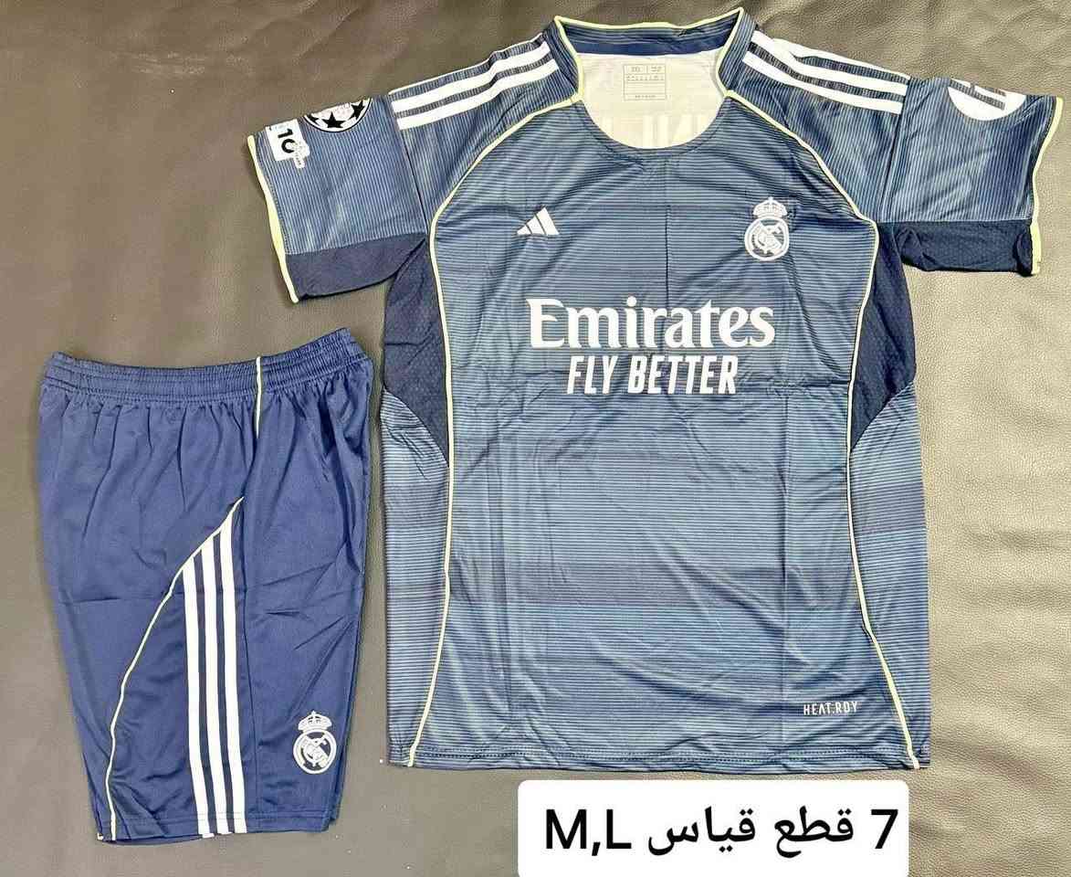 شلعه 31 قطعه دريس تايلندي درجه اولى دريس و شورت سعر القطعة 5
العدد و القياسات داخل الصور
توصيل 5 جميع المحافظات 
واتساب ***********
