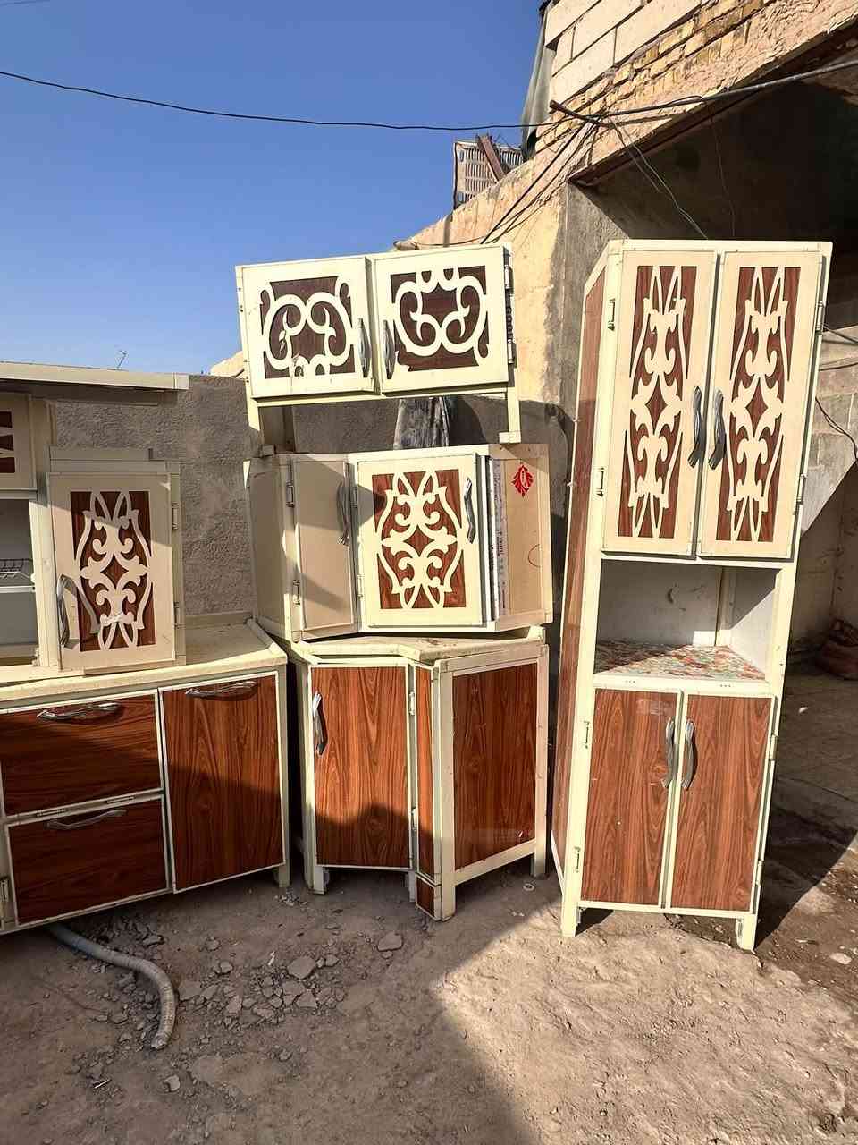 السلام عليكم كاونتر8قطع  للبيع الطول 4متر وزياده كله مرمر نضيف لاكسر بي ولا طاك سعره ٣٥٠وبي مجال قليل العنوان الناصريه الاسكان صناعي 
***********
