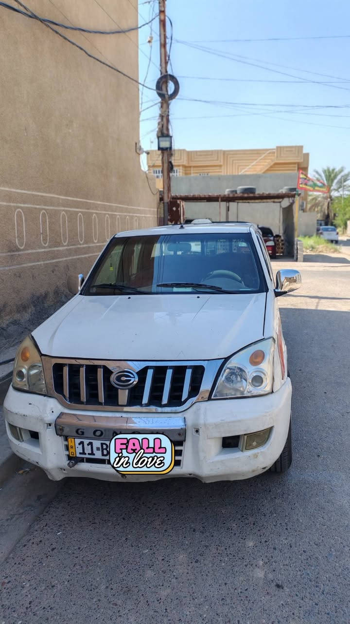 سلام عليكم بيكم كنوه موديل 2009 رقم بغداد نكليزي محرك جديد وكير وصدر وتبريد عنوان بغداد  تواصل ***********
