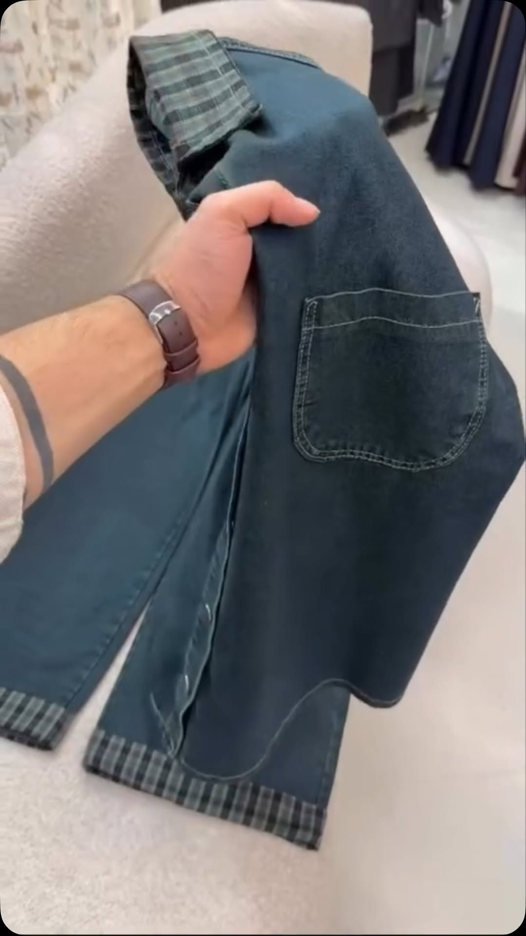 #-محل للالبسه النسائية👗 
-العنوان الناصريه. الحبوبي. قرب جامع 
الناصري
-يوجد توصيل لجميع أنحاء العراق 🇮🇶🚛
-للحجز والاستفسار «***********»
