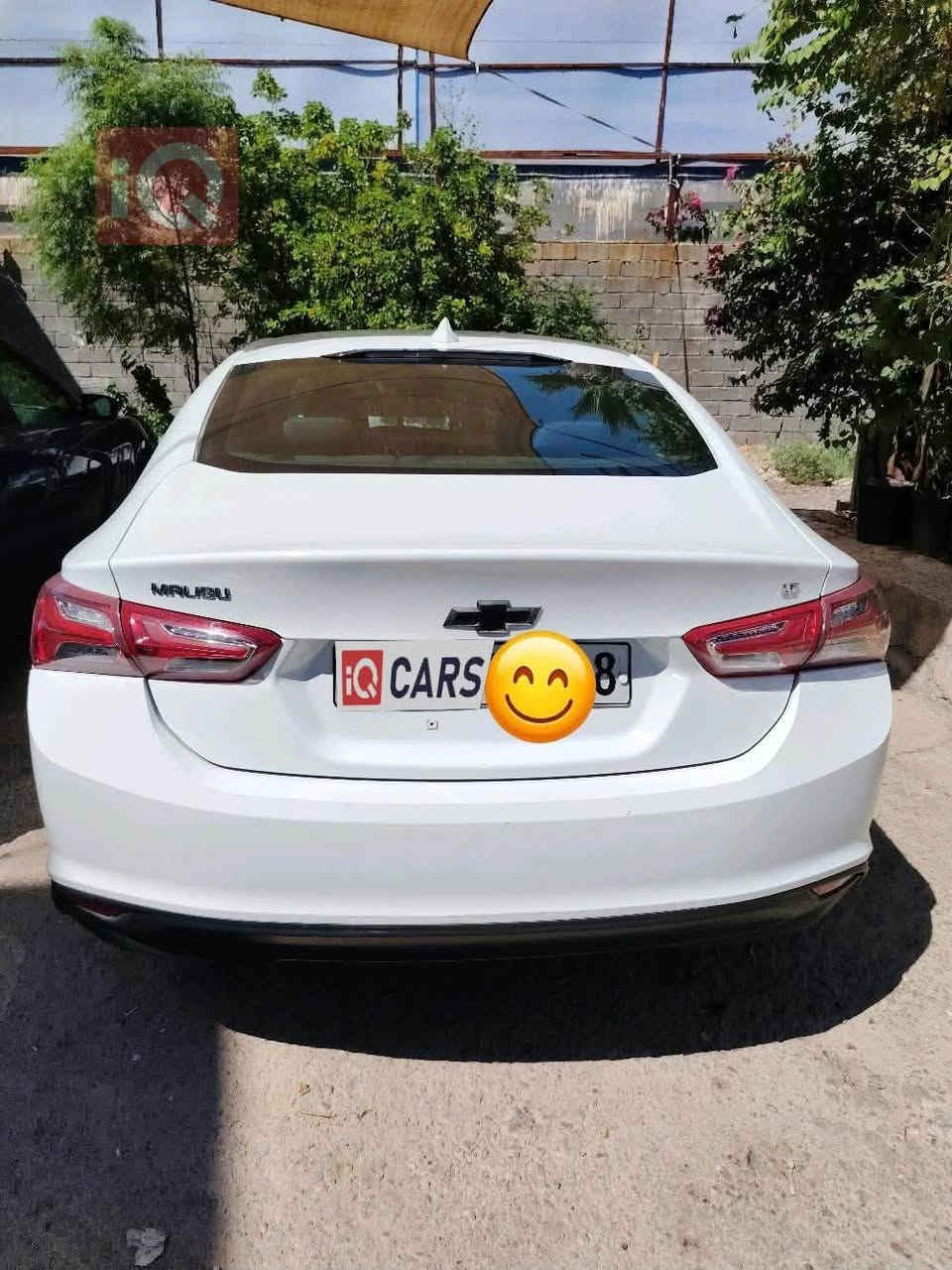 السلام عليكم ماليبو 2023 للبيع 

🚘 Chevrolet Malibu 2023 | LT | رقم أربيل

🤍 لون أبيض — داخل شامواه
⚡ محرك 1.5 Turbo
📍 ماشية فقط 38 ألف كم
🔑 بصمة + مقاعد كهربائية
📺 شاشة كبيرة
📡 رادار + مستشعر وقوف
📷 كاميرا خلفية + حساسات
❄️🔥 تدفئة وتبريد مقاعد

🛠️ ضررها موضح بالسونار، ورصعات خفيفة.

✨ السيارة نضيفة جداً، وبالواقع أجمل من الصور بهواي 

السعر : 130 ورقة  وبيها مجال بسيط للشراي 🤍

📞 للاستفسار واتساب/اتصال:- 
***********
