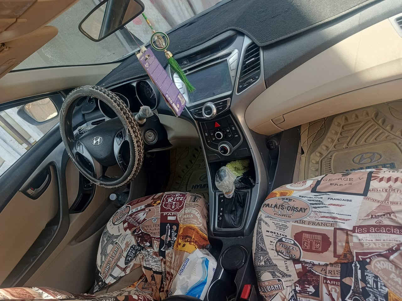 النترا موديل 16خليجي سياره بسمي مكينه وكير خير من الله تبريد ثلج العنوان ناصريه مركز السع 98، وبيهه مجال قليل السياره بيهه جراد ***********
