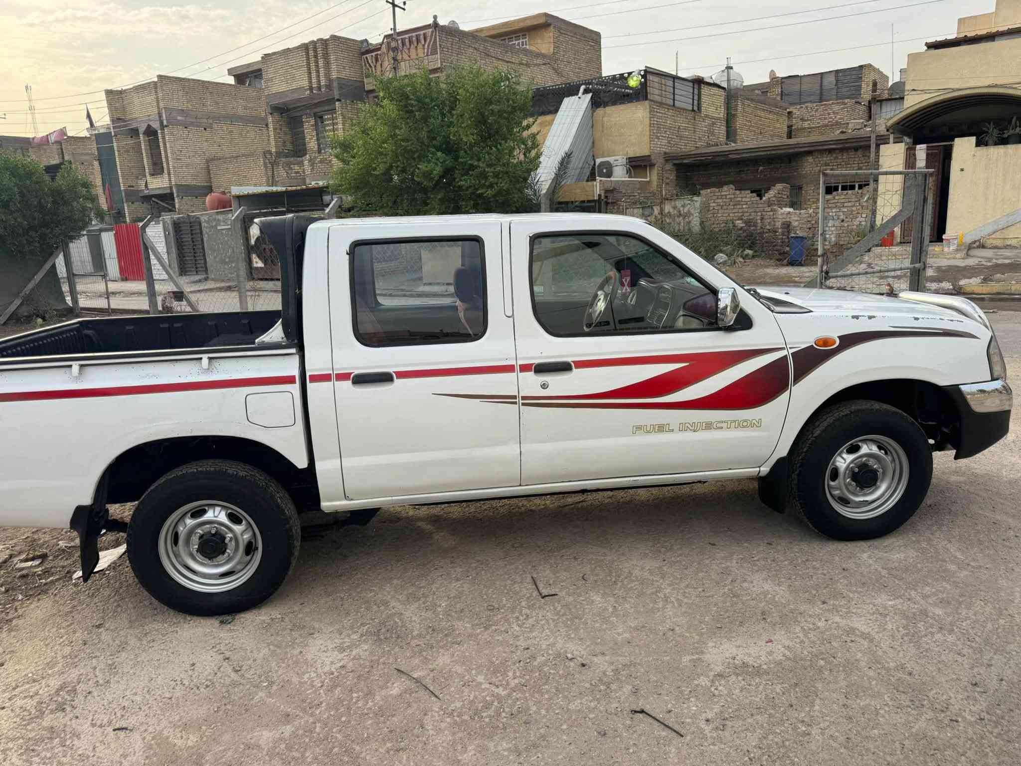 نيسان ٢٠٠٧ • بغداد • قير ومكينة