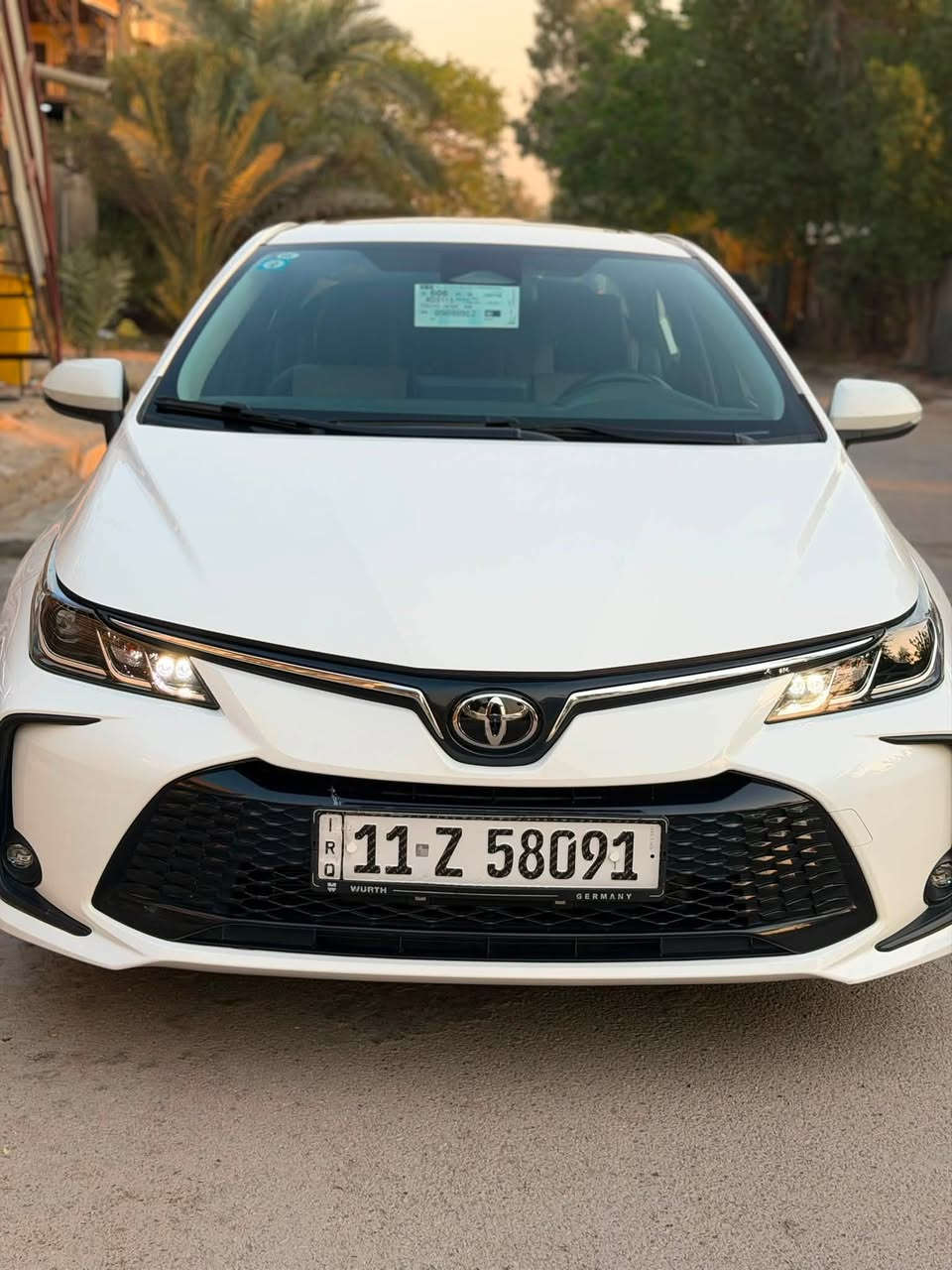 للبيع كورلا هايبرد 2025 شكل الخليجي 

فول مواصفات 

ماشيه 18K
فتحتة سقف (سلايد روڤ)

بصمة عدد 2 + دخول ذكي ابواب ثنين 

داخل جلد اصلي + دوشمه اضافيه 

كامرة خلفية دوارة اصلية 

شاشة ابل كار بلي

هندبريك دكمه 

اوتو هولد /تحديد مسار /كروس سرعه 

3وضعيات قيادة (نورمل/سبورت/ايكو)

اشاير بالمري الجانبية 

رادار 

السيارة مكفوله كفاله عامه  

السعر 159$ وبيه مجال 

مكانها بغداد 

للاستفسار ***********

