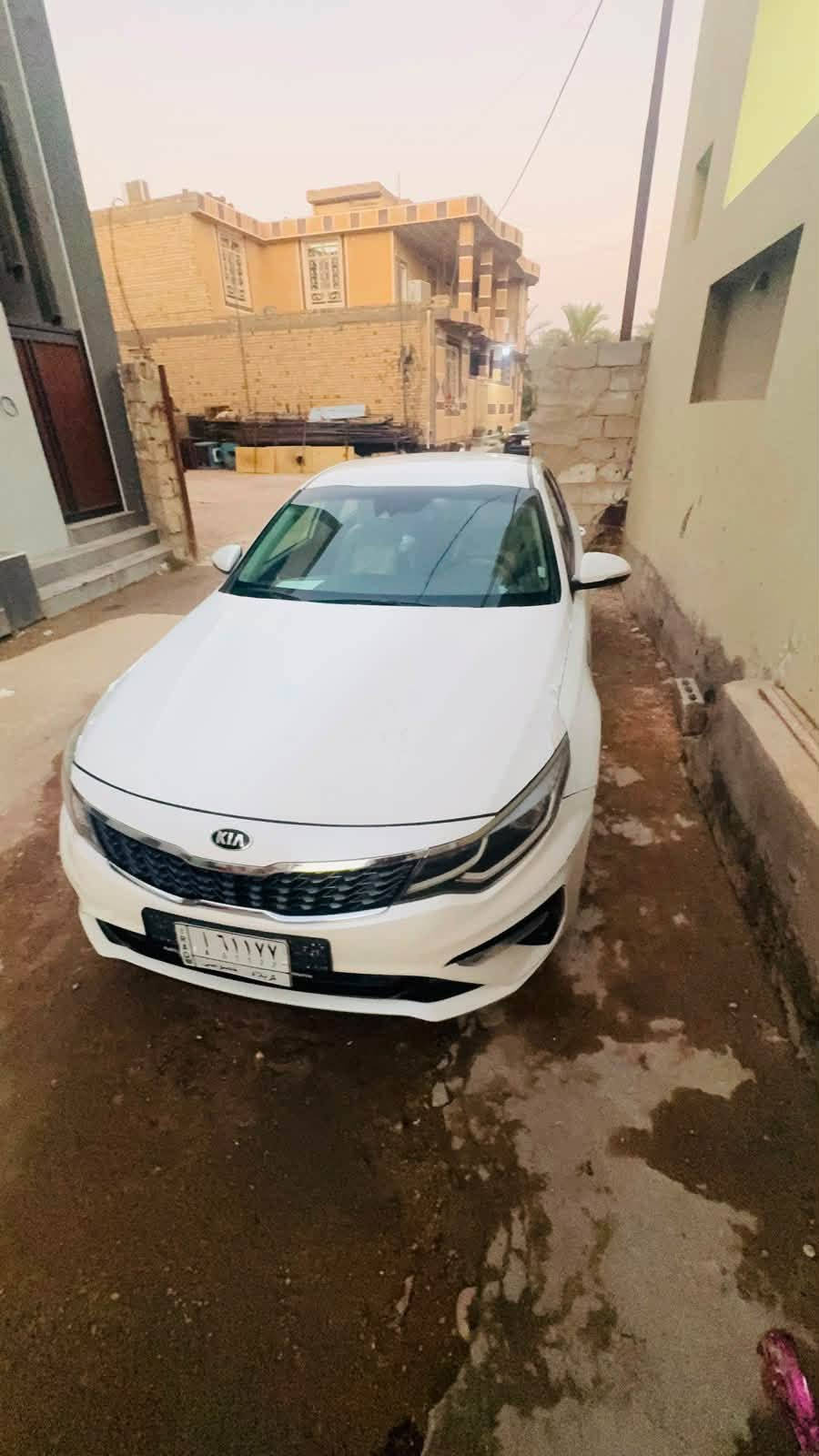 كيا اوبتما 2019 امريكي سياره مابيه صبغ فقط بارد عدا خشم الجاملغ الامامي
سياره جديده لوك ماشيه 79 الف موصفاته FE 
سياره حلوه او جاهزه من كلشي
تخم تاير جديد 
سياره بسمي 
او على ايدي 
مكانه كربلاء 
مجاور مدينته العاب السندباد 

***********
