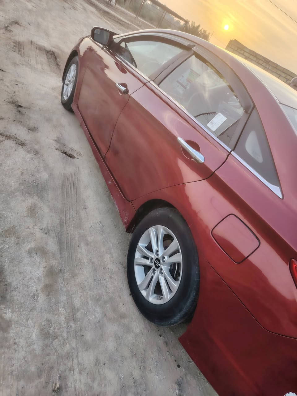 سوناتا 2014 امريكي
سوناتا امريكي حادثها بنيد فقط رقم بابل انكليزي تحويل مباشر 
مكينه 2400gdi معله كازكيت.. كير حداديه تبريد تايرات شاشه كامره تحكم ستيرن كشن كهرباء تدفئه وتبريد مانع تزحلق نظام ايكو اشاير بالمري مكاني بابل 
سعرها 94وبيها مجال ***********
