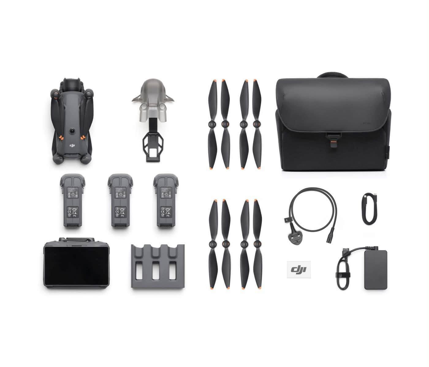 Drone dji mavic 4 pro creator combo
مافيك 4 برو اقوى نسخة بالدرون كلشي وياها وكل القطع كذلك
الدرون نظافة 100‎%‎
طاير الدرون فقط 7 مرات وللتصوير فقط وشخط ما بي

للبيع 
السعر : ***********

نص مكتوب في الصور:
- First Choice for Filmmakers DJI MAVIC 4 PRO 512GB Creator Combo (DJI RC Pro 2) DJI RC Pro 2 Mavic 4 Pro 512GB Batteries x 3 Parallel Charging Hub 240W Power Adapter