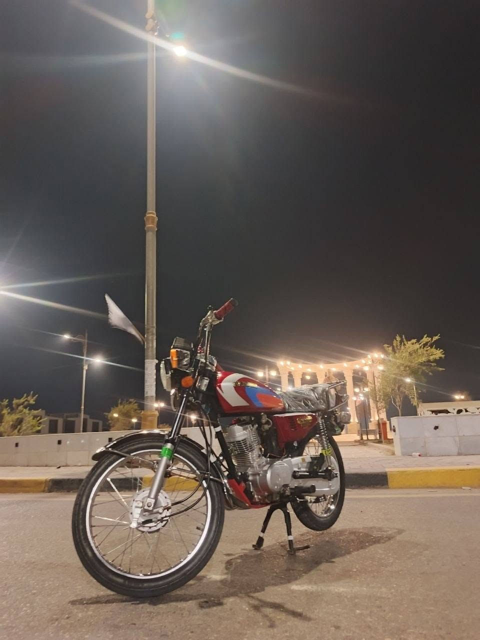 السلام عليكم دراجه نامة شلامجه موديل 26اصولي مكيانه ما مفتوحه دراجه كفاله شعله معدل اهون سعرخاص مكاني قضاء الصويره سبيس  ***********
