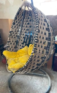 مرجوحه • تعليك