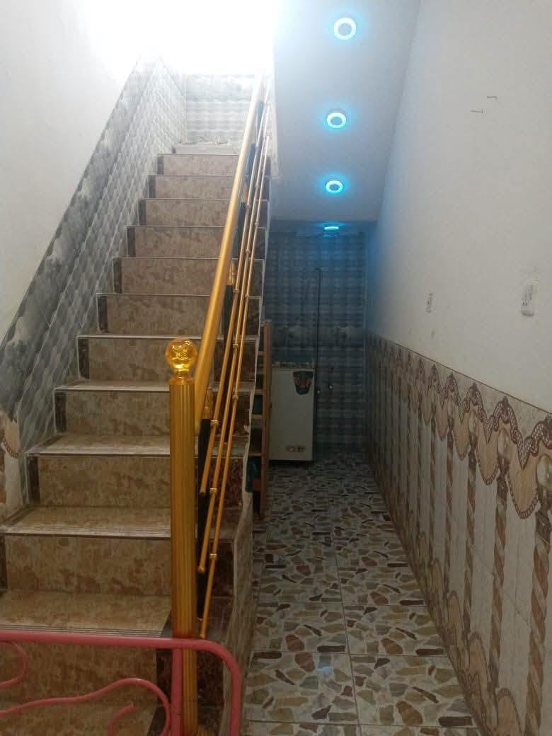 سعر مناسب • كراسي