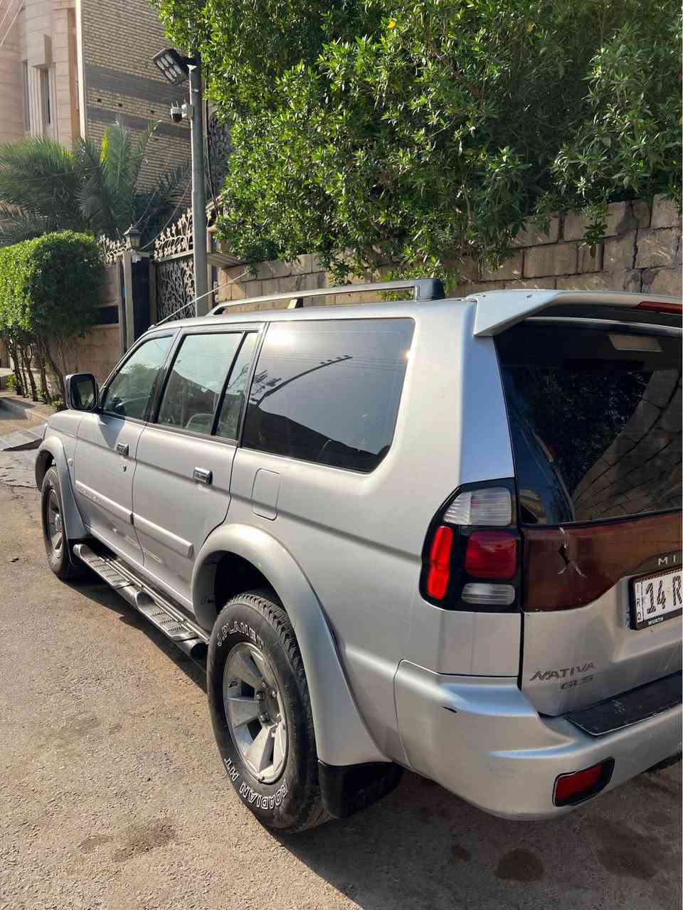 متسيبوشي انتافيا اخت باجيرو مديل 2006 رقم دولي جديد بلاد محرك 6 بلاد مكينه و كير كفاله حداده عامة شادها بيدي تخم تاير جديد كهربائيات كلها شغاله سياره كفاله عامة لاضربه ولاصبغ العنوان بصره السعر 75 وبيها مجال متواجد فقط اتصال ع شريحة *********** البصرة, العراق
