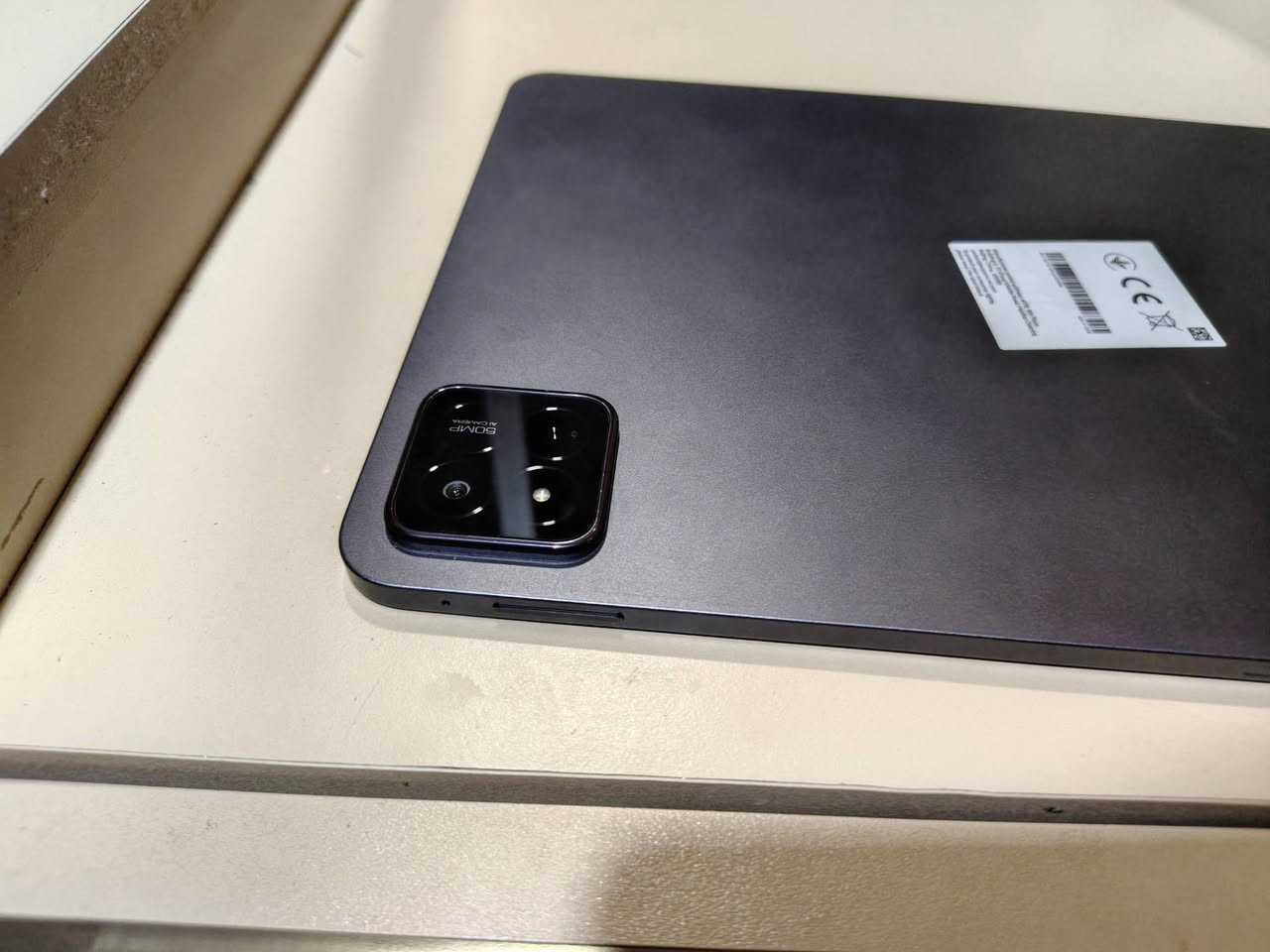 شاومي باد 7 برو ذاكره 512
سعره 550$ 
وتساب ***********
