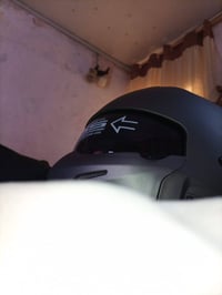 خوذة • توصيل مجاني • واتساب