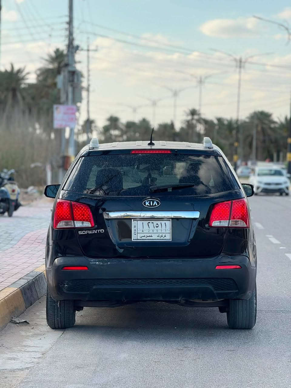 سلام عليكم
للبيع او مراوس سورنتو ٢٠١٣ وارد امريكي السياره( كلين )دخول بدون حادث بس صار بيه شخط بل باب الصدر ونصبغ باب الصدر فقط يعني قطعه وحده  موجود سونار مرفق مع الصور 

الموصفات/
السياره 4X4 وتكدر تفصله يصير سحب امامي
المحرك ٦ سلندر ٣٥٠٠ LX
السياره بيه نضام المنحدرات
سياره ٧ راكب
قطعتين تبريد 
السياره ماشيه 170
رقم الاتصال ***********
معروظه السياره 130$ وبيه مجال للشراي
