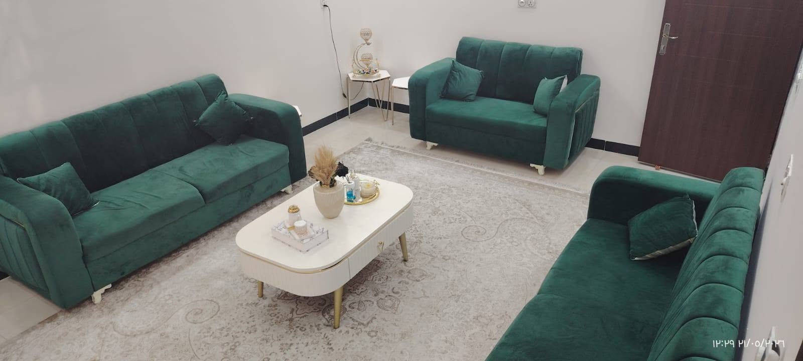 معرض أبو فواز للأثاث المنزلي 
تخم تركي 5قطع 10مقعد استعمال قليل جداً نظافة 100٪100 
بيع سريع 🏃🏃 بدون حجز بيع مباشر 🏃🏃🚙🚙
العنوان تكريت شارع الزهور مقابيل كليه التربيه للبنات 👉👉
للاستفسار. ***********

نص مكتوب في الصور:
- ١٢:٣٠ ٢١/٠٥/٢٠٢٦
- ١٤:٣٠ ٢١/٠٥/٢٠٢٦
- ۱۲:۳۰ ۱۴/۰۵/۲۰۲۶
- 12:39 21/05/2026