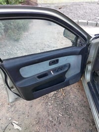 نيسان صني البيع موديل 95 سياره مكينه وكير خير من الله سياره شايله روحه...