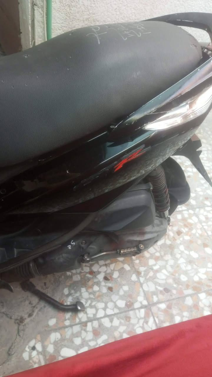 سلام عليكم دراجه جديده وخير من الله 
مابيهه اي نقص سلف هندر بكل وقت 
شلعه ومعدل فول خير من الله 
دراجه جديده معنه الكلمه مكينه مكفوله 
دراجه كلهه كفاله مكاني بغداد الزعفرانيه 
للاستفسار *********** واتساب فقط
