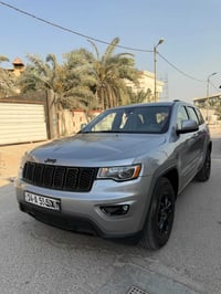 جيب كراند شيروكي لاريدو  موديل 2018  وارد امريكي رقم بصره باسمي صور ال...