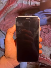 11عادي مبدل شاشه فقط بطاريه 81 جهاز نضيف كلش السعر 170 وبي مجال رقمي 0...