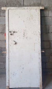باب • للبيع • مجاناً