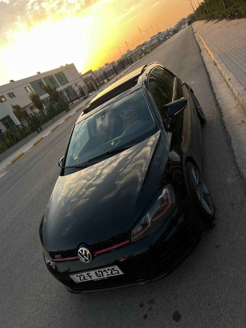 golf tsi 2017  1.8 turbo 
سلام عليكم گۆڵف فول مواسەفات  ماشالله لە ماڵی هەمو لایەک
پانوراما.کوشن کارەبا.کوشن جلد.کوشن هیتەر. شاشە گەورە کامێرا.
تەعدیل سورعە.تەبرید لەمس تەبرید ٢ زۆن. رادار ی ئاوێنە.
دەرگا بەسمە .دەبڵ تراکشن. ٣ گێر. ئۆتۆ.عادی.سپۆرت 
زۆر مواسەفاتی کە... سەنەوی تا ٢٠٢٩ تازەیە
 گێرو و مەکینە و تەبرید و تاخم پێشو دوا کارەبای هەمو گیانی بە شەرت.  کامل بۆدی کیتی gti لەسەرە دەعامی . لایت پێشو دوا
دیفیوزەر ساڵۆنسا دۆسەی R  داون پایپ و پۆپ بانکی لەسەرە هەمو گیانی کراوە بە gti سارەکە بێ مەسرەفە بێ ساردە ساردی نیە بەس بۆنیتی بۆیاخە بێ ناو گرتن نرخی ١١٥ مەجالێکی زۆر کەم ... ئەدمین🌹 
***********
*********** وەهتسئاپ
