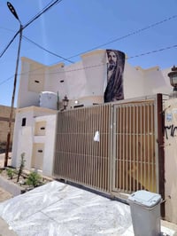 نجف شارع المطار • ١٥٠م • غرفتين