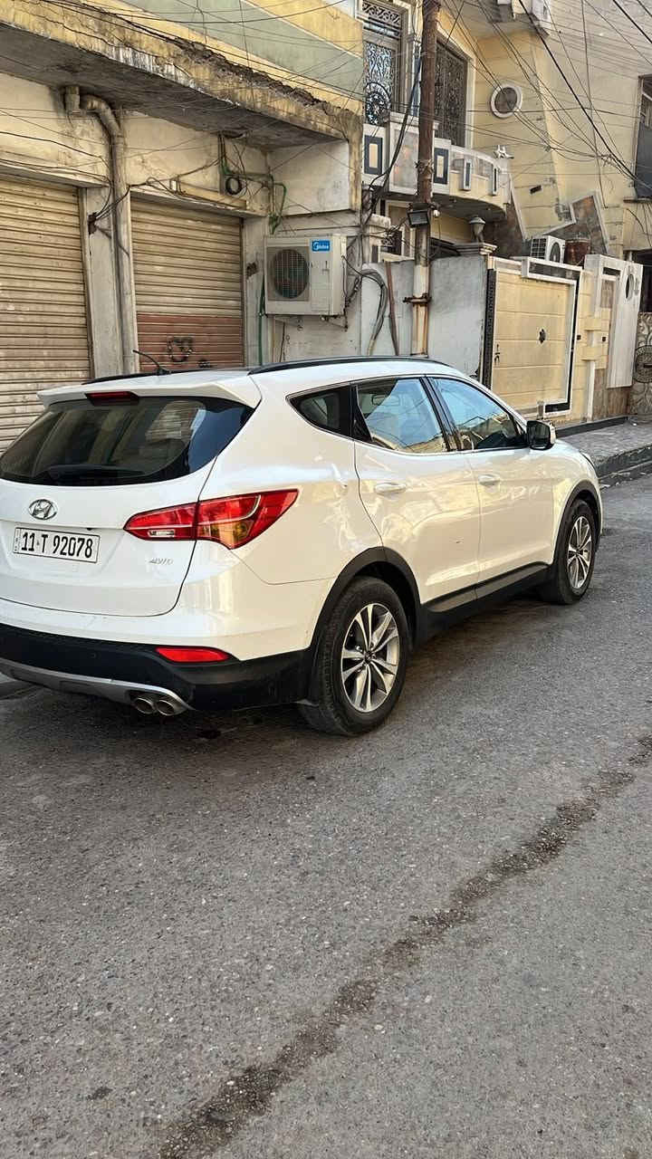 السلام عليكم خوان للبيع هونداي سنتافيا خليجي موديل 2016 رقم بغداد دولي باسمي سنوية وهزة جديد السياره بيهة حادث بصيط كما موضح بل صور فول مواصفات محرك 4 سلندر دوش 7 راكب 3 قطع تبريد السعر مناسب الاستفسار الاتصال *********** مكاني بغداد
