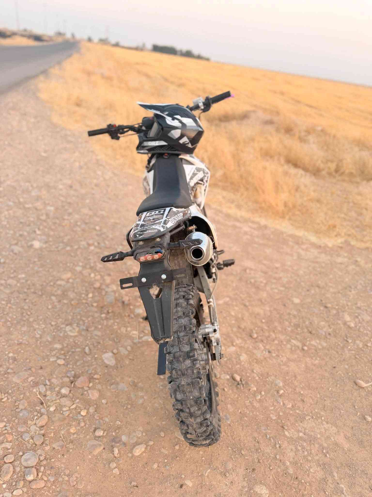 السلام عليكم
دراجه Crx 122 الحجم الكبير👍🏻

موديل 2025🌪️

دراجع من تاير للتاير شرط🌪️

محرك دمعه مامفتوح شرط🌪️

تواير جدد+كابريتر جديده 

ضفيره ادامه من راس للراس 

ستيكرات تخبل👌🏻

انطيك وياه الخوذه هديه👍🏻

السعر اتصل وتدلل عنواني الحاج علي 

***********
