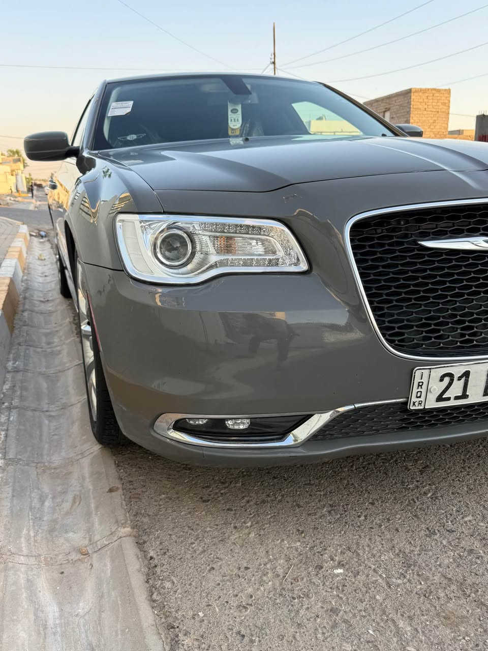 اوباما موديل ٢٠١٩ كلين لون سمنتي  بنوراما مكفوله  من صبغ وبارد سياره جديده ماشيه ٩٩ ميل رقم سنويه هزه كوله جديد
سعر ٢٦٧$ ورقه قفل من اخير
*********** طوز, صلاح الدين
