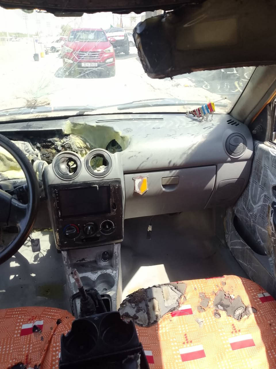 قدر الله ما شاء فعل سايبه للبيع موديل 17 ضرر فقط دشبول كير محرك حداديه كشر جديد سياره شوف العين كوم حديد ابيع لا سأل شبيه مابيه سنويه حتركت بل دشبول عندي سكنر طبق الاصل راعي ما اندله ابيع هل موجود رجأ رجأ لي مو شراي يعبر المنشور السعر 9 بيه مجال مكان النجف الرضويه رقم ***********
