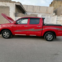 هايلوكس • ٢٠١١ • ماشيه ٣٢٧٠٠