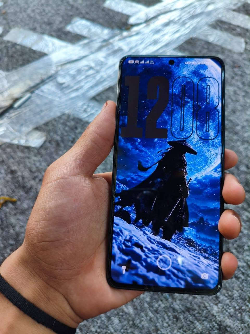 بوكو اكس 6 برو 5g
ذاكره : 512
ببجي 120 فريم 
عشوائيه : 12+6
مكاني نجف
*********** بي واتساب
