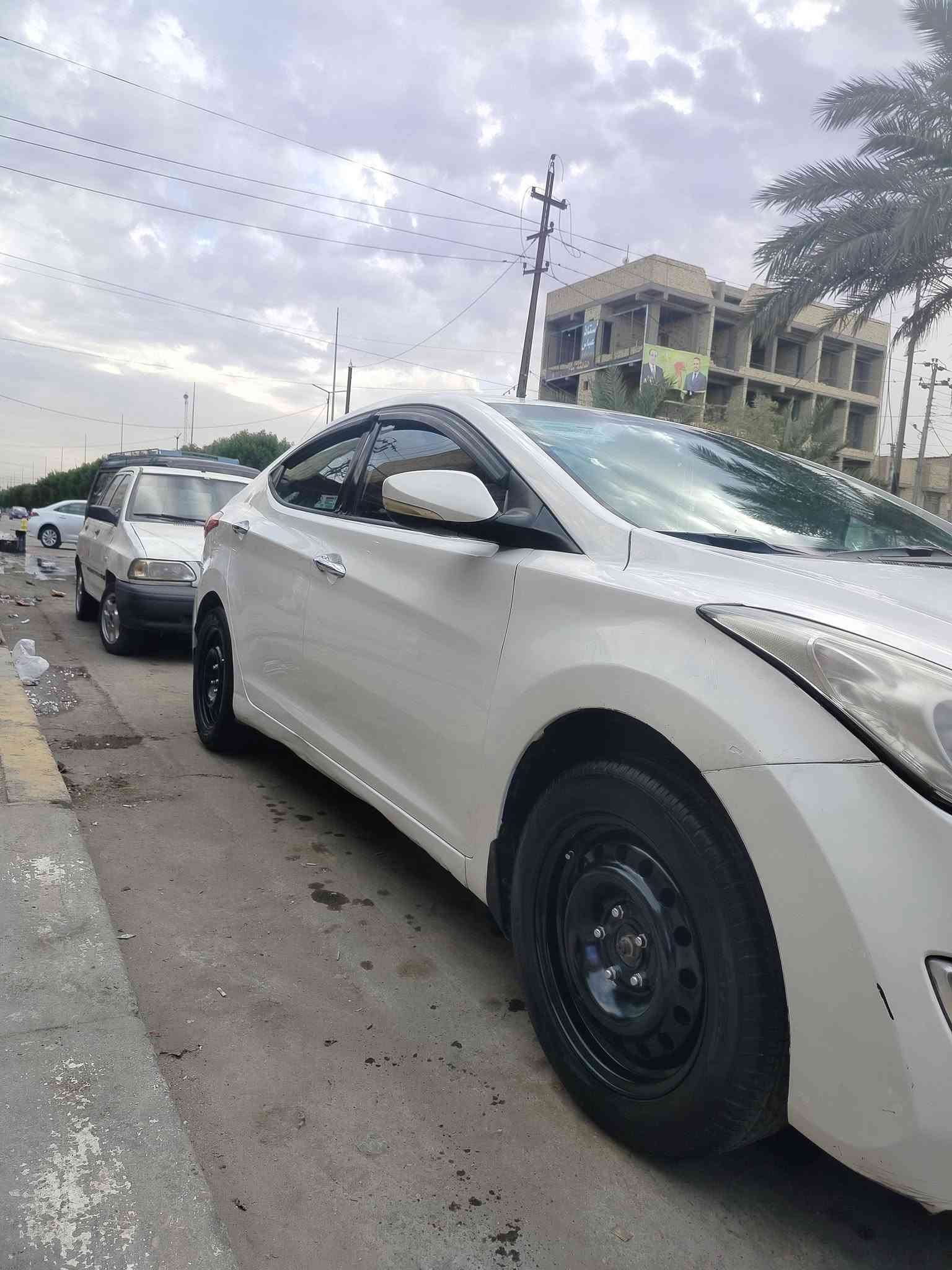 النترا • ٢٠١٢ • مكينة ١٦٠٠