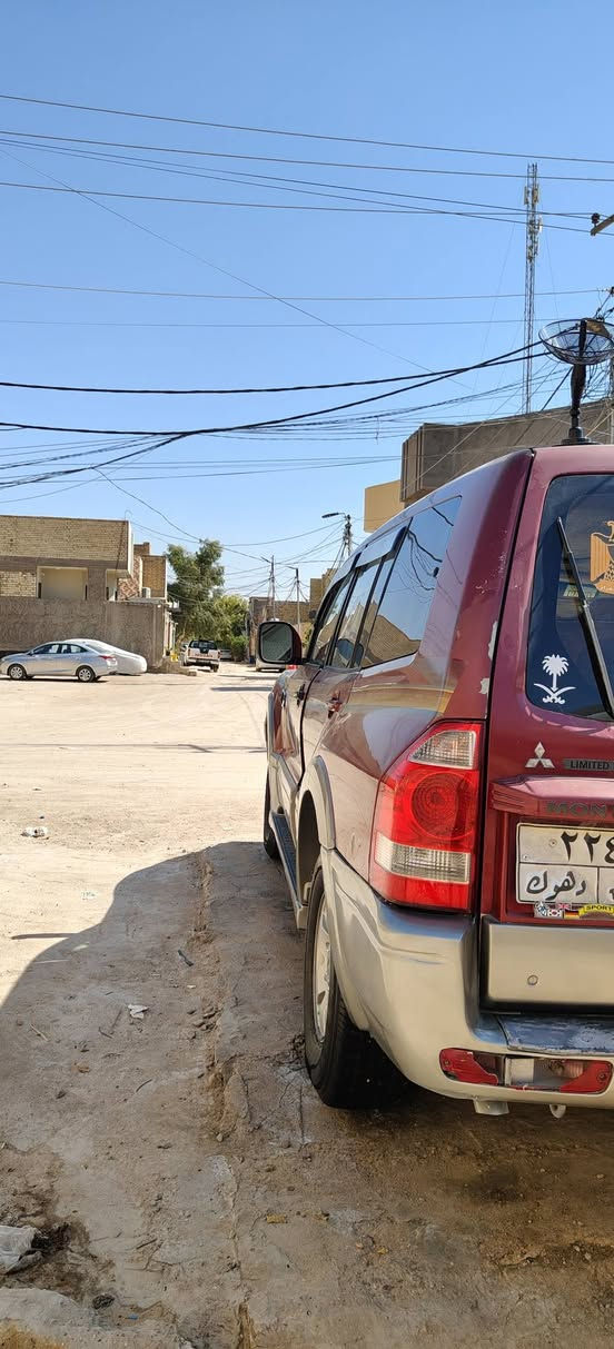 سلام عليكم مرخصة مدير الكروب ##باجيرو 2003سيارة جاهزة من كلشي كير مكينه حدادية دواخل تايرات كهربائيات كلهن كفالة جاهزة الاخير فقط وكالة ثاني يوم بسمك مراوس  ملكه مفحوصه وبيه سنوية عضم أو غير الملكة حسب القناعة وسعر خاص عنوان نجف الاشرف الخاص مفتوح وهذا رقمي *********** النجف, العراق

